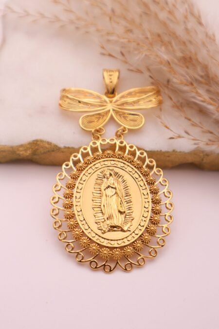 MEDALLA GUADALUPE LAZO