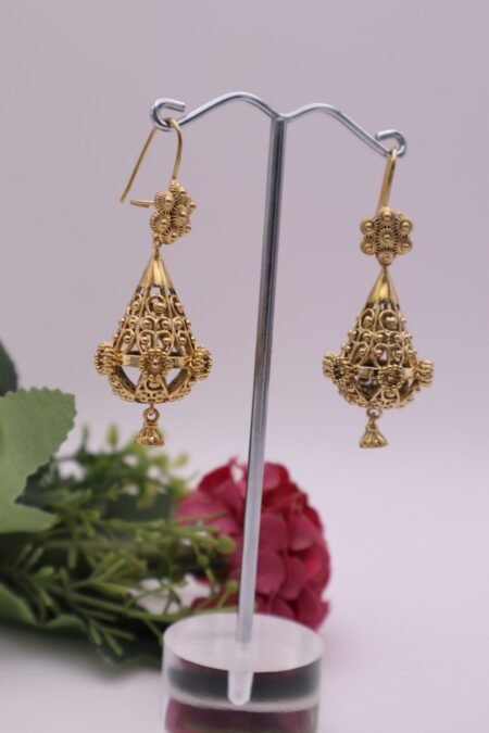 ARETES