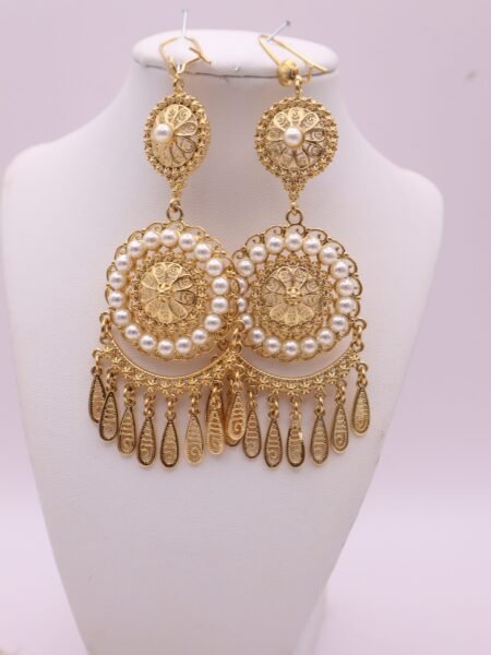 ARETES