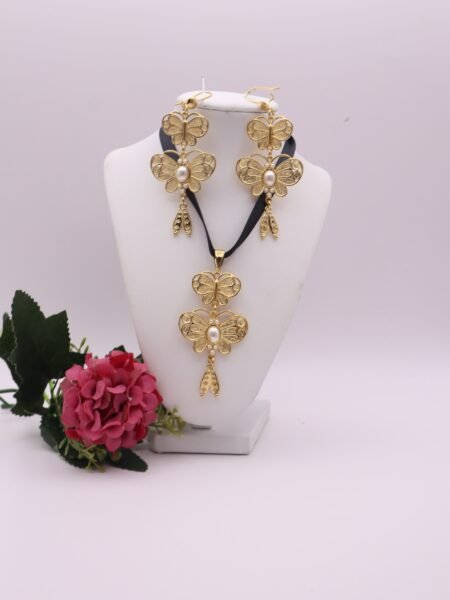 JUEGOS DE TAPAHUESO MARIPOSA