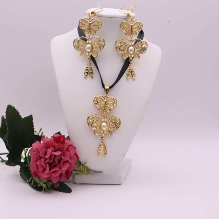 JUEGOS DE TAPAHUESO MARIPOSA