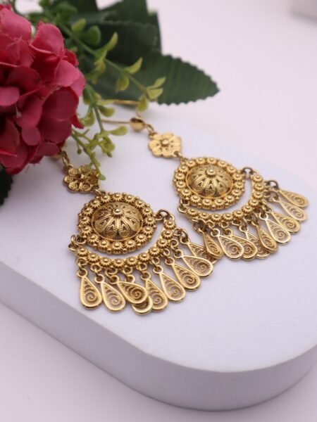 ARETES
