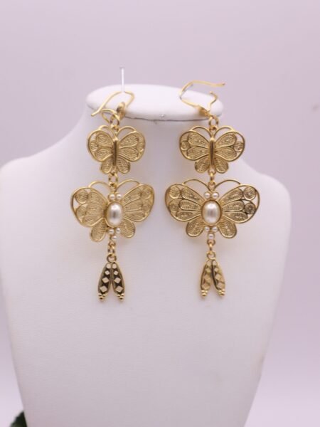 ARETES