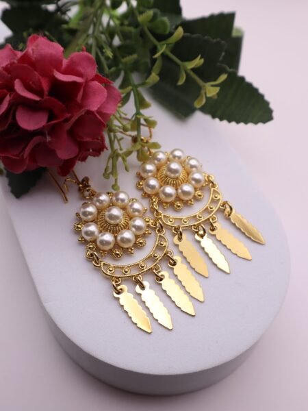 ARETES