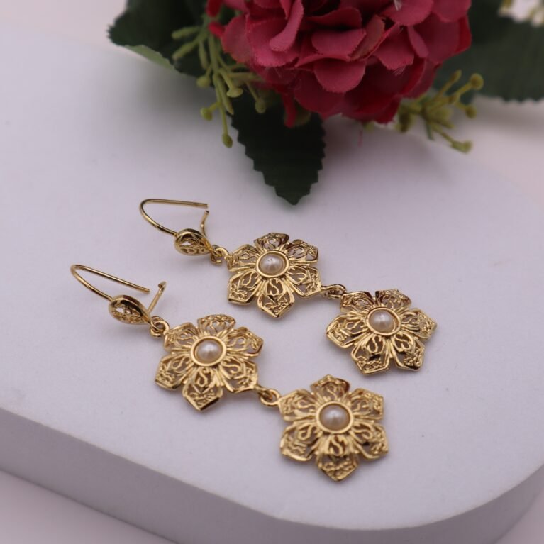 ARETES