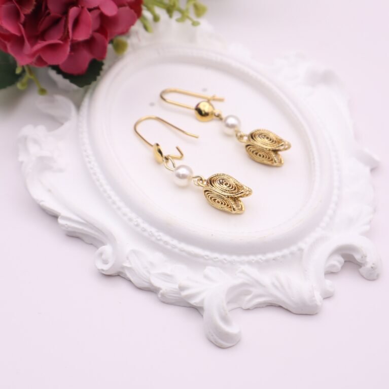 ARETES MARGARITA