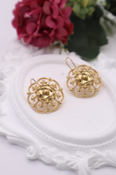 Aretes