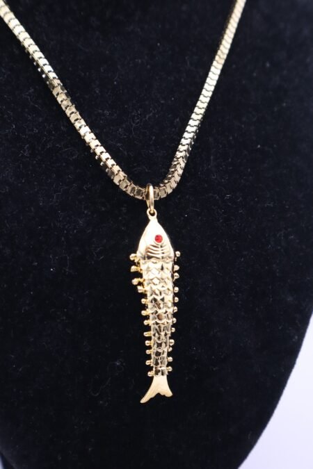 CADENA C. CON PESCADO